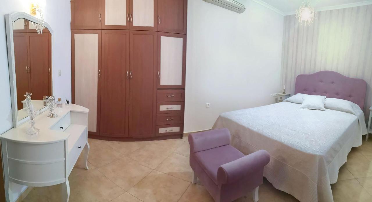 Pirofani Villa Apartments Apolpaina Екстер'єр фото